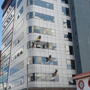 Park Medical Centre: Facade & Glass Cleaning